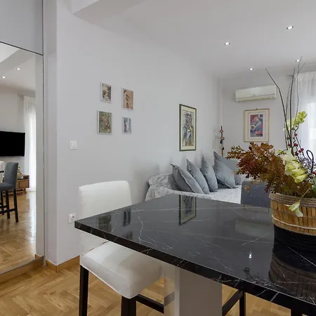 One Bedroom W/ Balcony Αθήνα