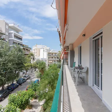 One Bedroom W/ Balcony Apartment